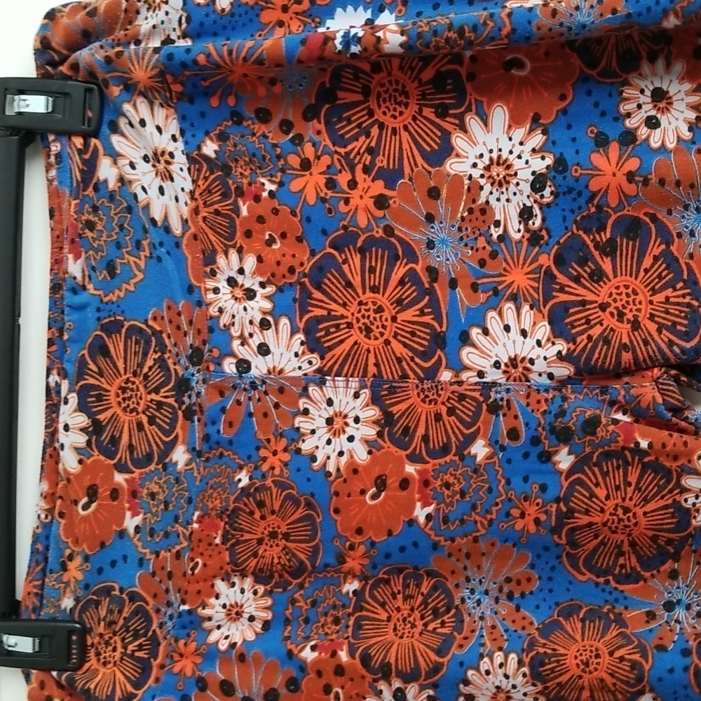 LuLaRoe Leggings - Picture 5 of 15